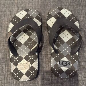 Ugg thong sandal